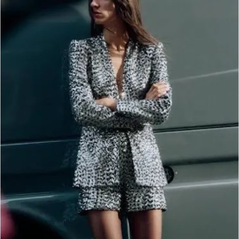 ZARA SEQUIN LAPELESS BLAZER